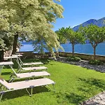 Magnolia 빌라 Oliveto Lario